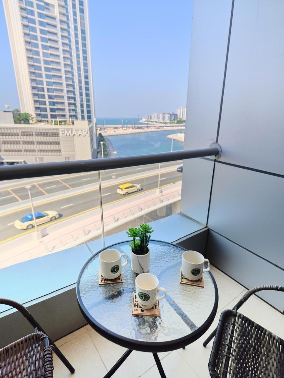 Апартаменти Wonderful 1Bd With Full Marina View Дубай Екстер'єр фото